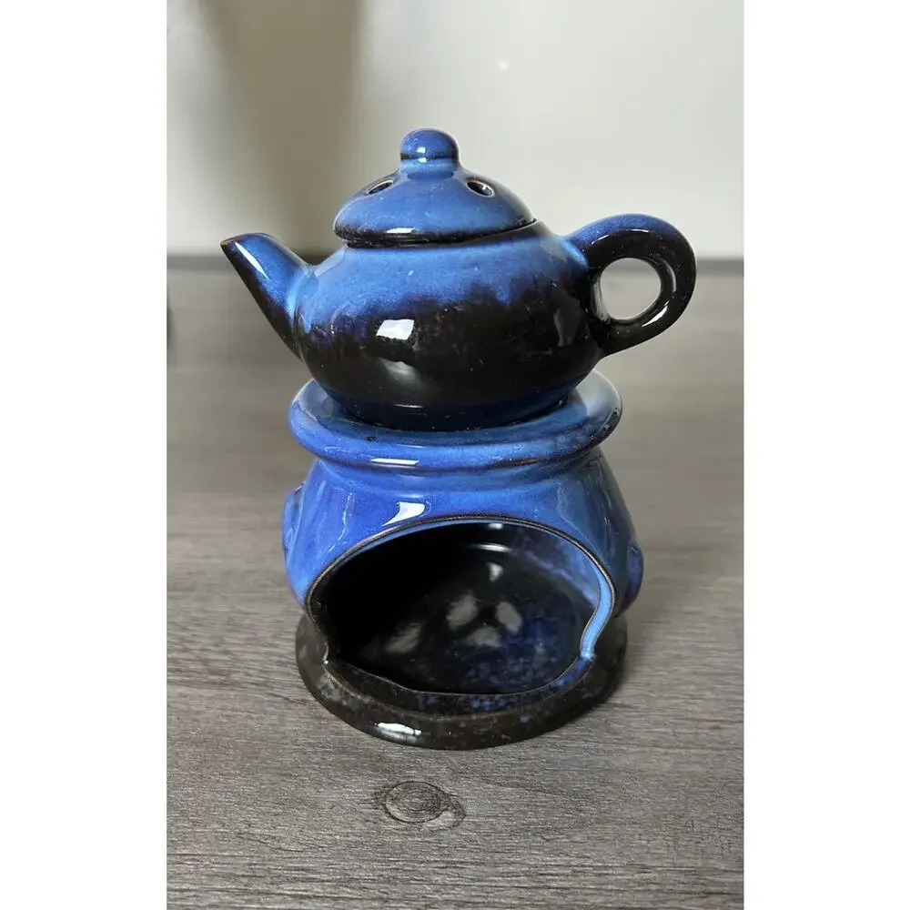 Country Blue Teapot Essential Oil Warmer/Diffuser.